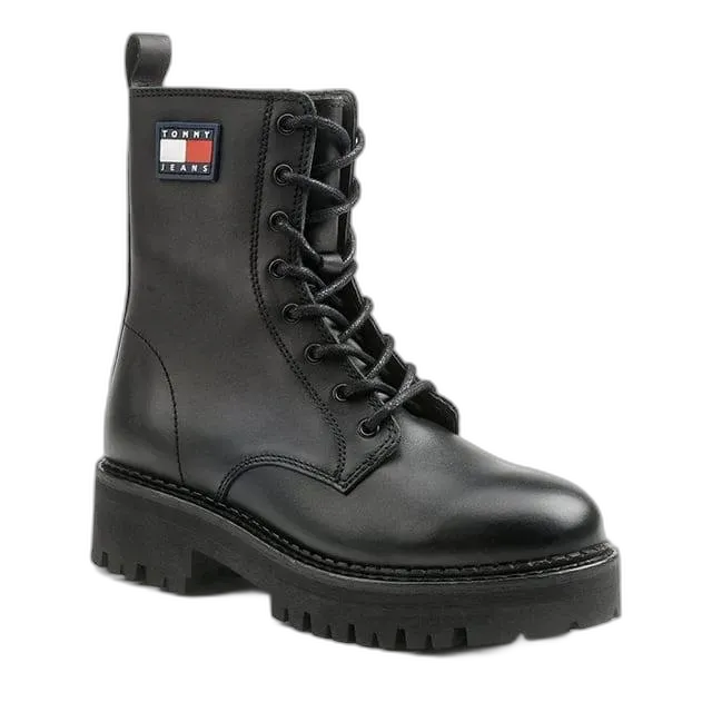 Produktbild zu TOMMY JEANS Urban Lace Up Boot