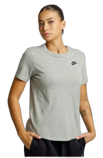 Image du produit Nike Club Essentials t-shirt femmes
